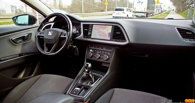 Seat Leon cena 49000 przebieg: 187000, rok produkcji 2017 z Gdynia małe 781